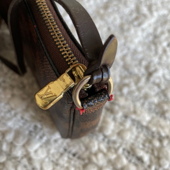 Vintage LV Pochette Accessoires Damier Ebene - Picture 3 of 6